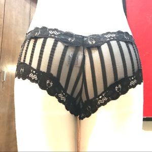 See thru stripe underwear L7